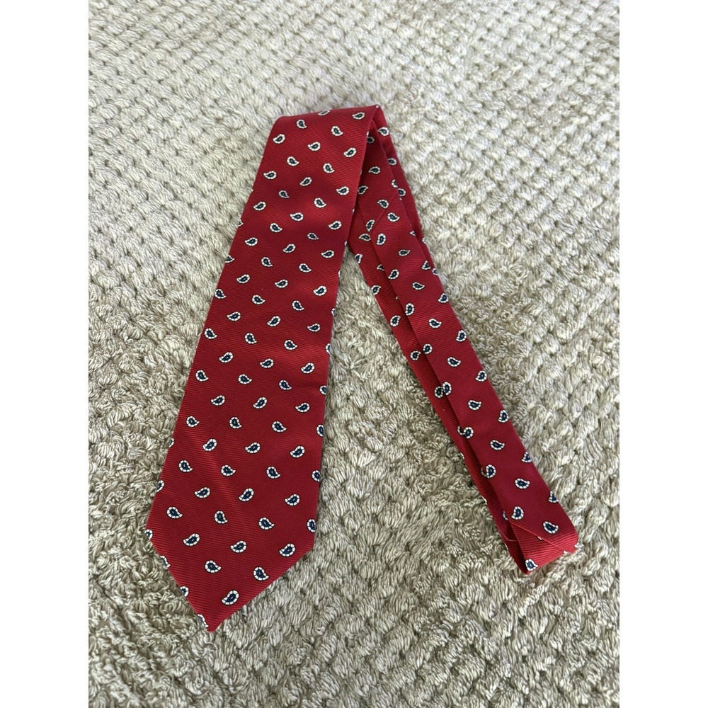 Lauren Ralph Lauren Tie Red White Blue Paisley 100% Silk Hand Finish/Made In USA